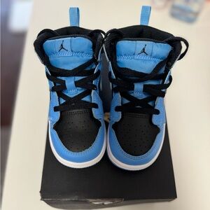 Air Jordan_toddler size 8